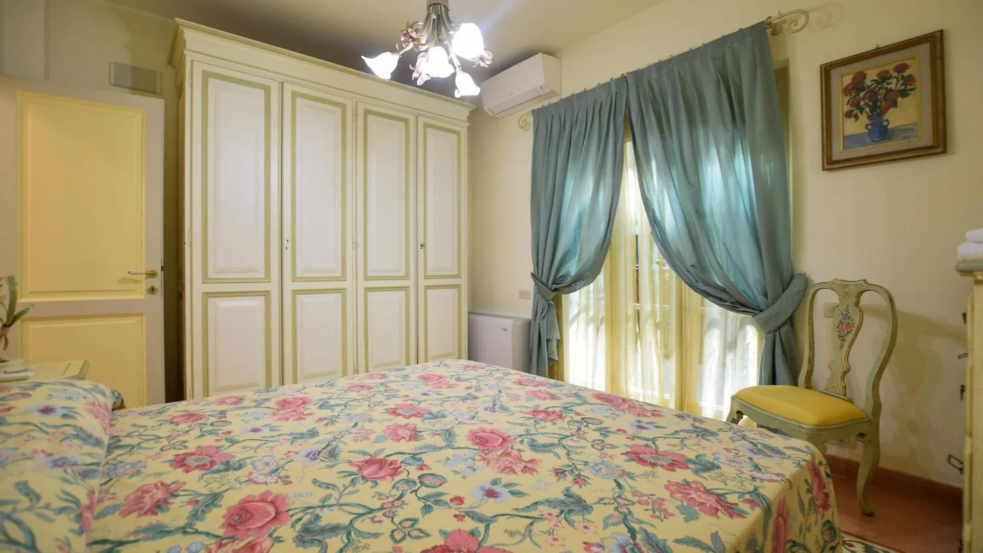 Lovely Home In Santo Stefano With Wifi Italy